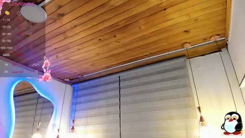 Snapshot of cristal__hot_1 chatting on September 14, 4:00 am Cristal online show from September 14, 4:00 am