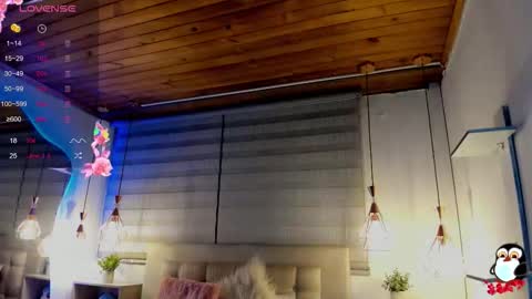 Snapshot of cristal__hot_1 chatting on September 19, 4:03 am Cristal online show from September 19, 4:03 am