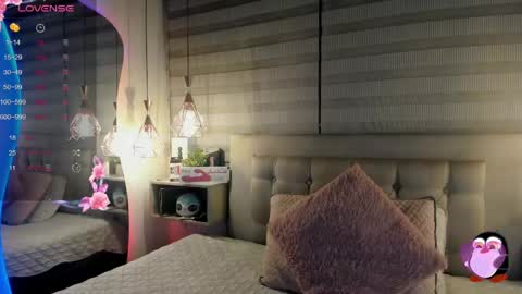 Cristal online show from May 2, 4:39 am