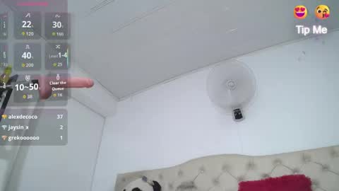 Snapshot of cristal_horny19 chatting on May 15, 1:56 am Milena online show from May 15, 1:56 am