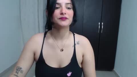 Snapshot of cristal_hot07 chatting on January 29, 2:19 am Cristal online show from January 29, 2:19 am