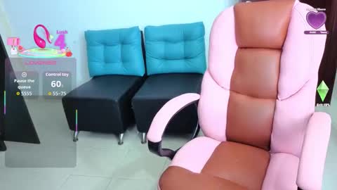 Snapshot of cristal_hot07 chatting on November 6, 2:45 am Cristal online show from November 6, 2:45 am