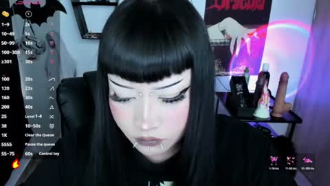 Cris online show from July 17, 9:41 pm
