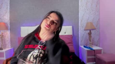 cristal_nox22 online show from November 21, 6:28 pm