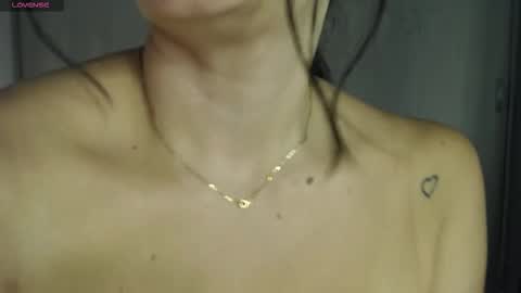 Snapshot of cristal_sexyboobs_ chatting on December 20, 2:13 pm Cristal online show from December 20, 2:13 pm