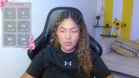 Snapshot of cristal_war chatting on January 26, 10:57 pm Cristal online show from January 26, 10:57 pm