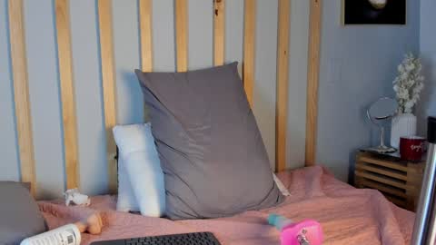 Cristal Cute  online show from February 7, 3:19 pm