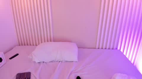 cristalfoxy_ online show from July 30, 8:08 pm