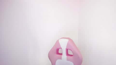 Snapshot of cristall_sweett0 chatting on June 17, 5:36 pm sofia online show from June 17, 5:36 pm