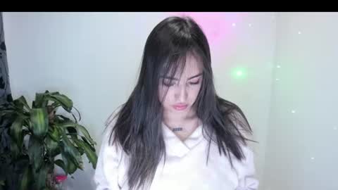 Snapshot of cristall_sweett0 chatting on July 8, 10:09 am sofia online show from July 8, 10:09 am