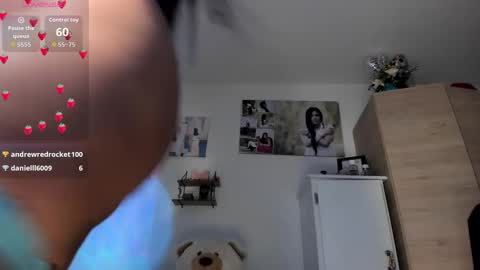 cristal online show from September 25, 2:32 pm