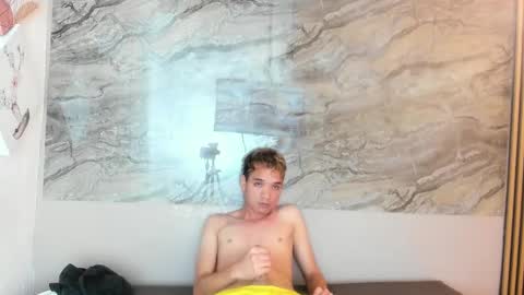 Cristhian online show from October 9, 2:59 pm