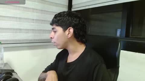 cristhian online show from September 18, 8:16 am