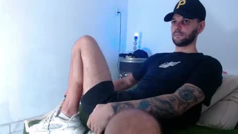 Snapshot of cristianhot125 chatting on June 22, 10:51 pm cristianhot125 online show from June 22, 10:51 pm