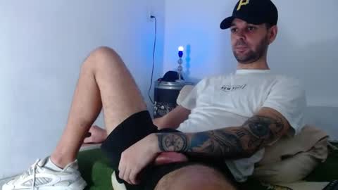Snapshot of cristianhot125 chatting on June 26, 10:58 pm cristianhot125 online show from June 26, 10:58 pm