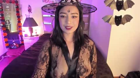 Cristina online show from October 28, 12:25 am