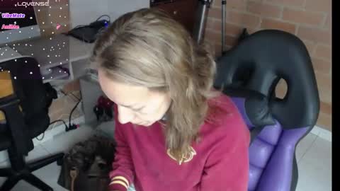 cristina online show from June 8, 3:23 pm