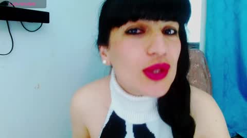 Snapshot of cristina_connor chatting on September 22, 1:29 am Cristina online show from September 22, 1:29 am