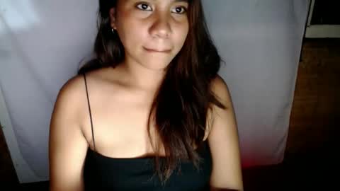 Snapshot of cristinavalerie chatting on March 11, 3:18 pm Cristina Valerie online show from March 11, 3:18 pm