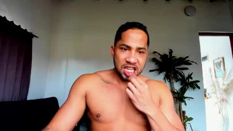 Cristian online show from May 2, 3:50 pm