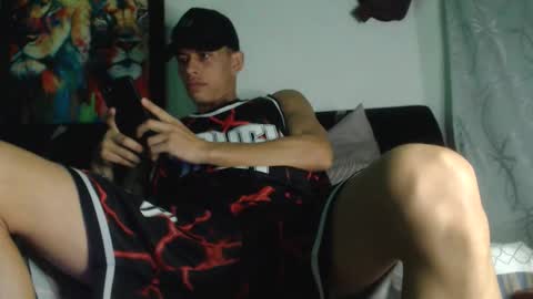 Snapshot of cristofer_dick5511 chatting on October 12, 8:35 am criistofer online show from October 12, 8:35 am
