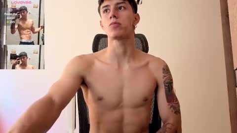 Snapshot of cristopher23_ chatting on November 8, 2:50 pm cristopher23 online show from November 8, 2:50 pm