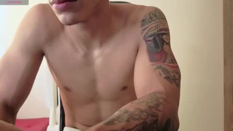 cristopher23  online show from January 17, 1:27 pm