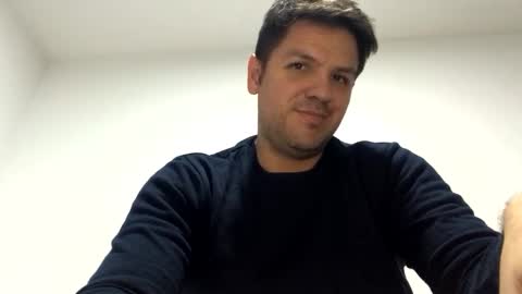 Snapshot of cristopher3042 chatting on December 10, 3:30 am cristopher3042 online show from December 10, 3:30 am