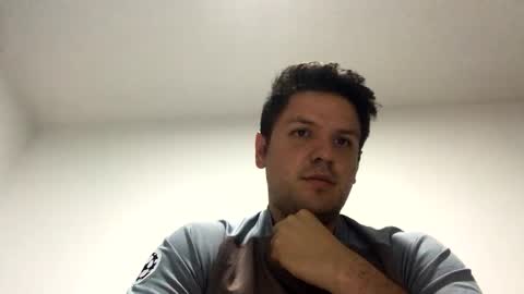 Snapshot of cristopher3042 chatting on December 13, 1:04 am cristopher3042 online show from December 13, 1:04 am