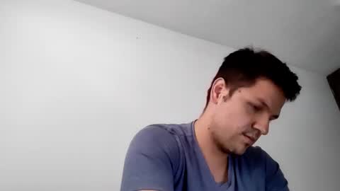 Snapshot of cristopher3042 chatting on March 7, 9:59 pm cristopher3042 online show from March 7, 9:59 pm