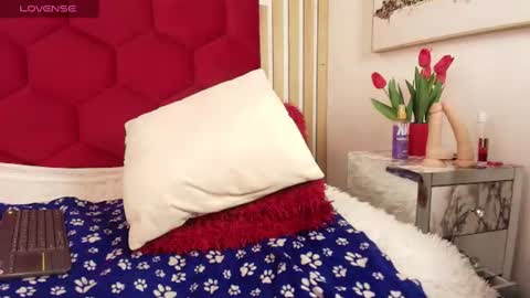 Cristopher  online show from June 15, 8:44 pm