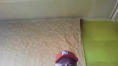 Snapshot of crmperez chatting on December 15, 9:53 pm crmperez online show from December 15, 9:53 pm