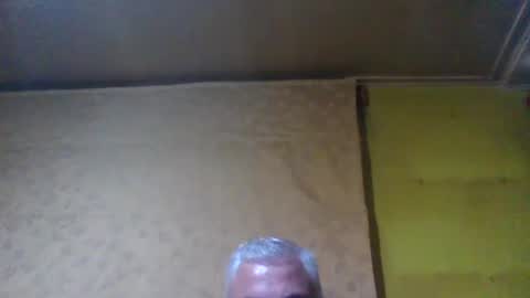 Snapshot of crmperez chatting on December 17, 3:06 am crmperez online show from December 17, 3:06 am