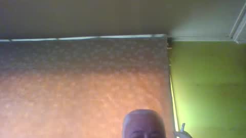 Snapshot of crmperez chatting on February 5, 6:37 pm crmperez online show from February 5, 6:37 pm