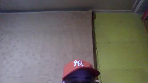 Snapshot of crmperez chatting on September 29, 11:31 pm crmperez online show from September 29, 11:31 pm