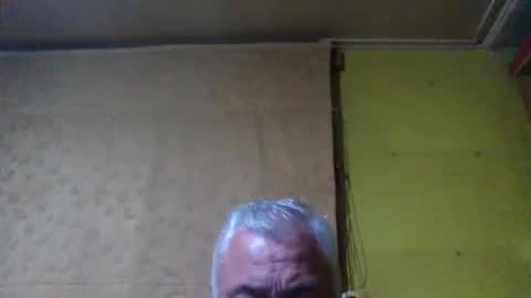 crmperez online show from February 1, 6:45 am