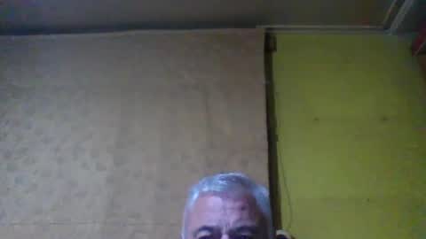 crmperez online show from June 19, 2:38 am