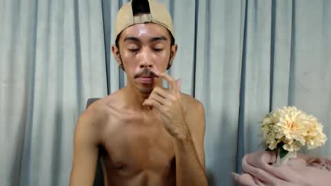 crocodale online show from March 10, 6:24 pm