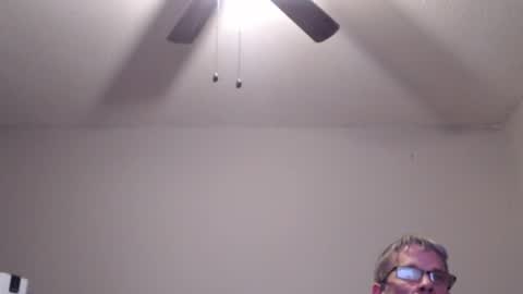 Crownandkat online show from January 11, 5:45 am