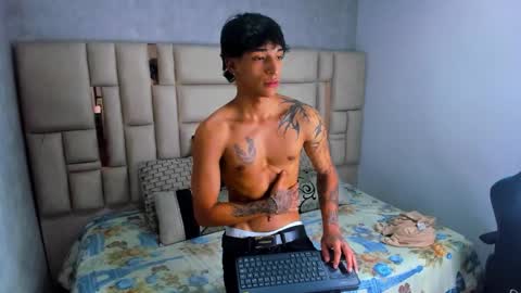 Croy online show from March 12, 11:55 pm