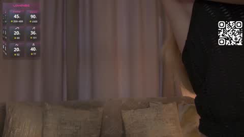 Snapshot of cruelcutie chatting on November 29, 9:45 am Rina online show from November 29, 9:45 am