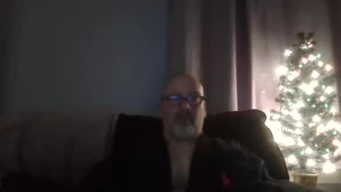 Snapshot of cruising_guy chatting on May 12, 2:30 am fun guy online show from May 12, 2:30 am