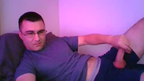 Snapshot of crush380 chatting on December 14, 9:56 pm Crush380 online show from December 14, 9:56 pm