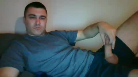 Snapshot of crush380 chatting on December 15, 1:24 am Crush380 online show from December 15, 1:24 am