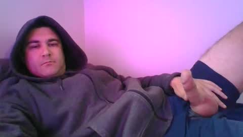 Snapshot of crush380 chatting on January 4, 4:43 pm Crush380 online show from January 4, 4:43 pm