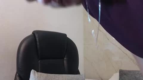 Cry online show from January 10, 11:56 am