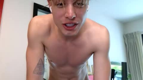 Snapshot of cryptongood chatting on November 23, 6:35 am Lin inst lingoodyy online show from November 23, 6:35 am