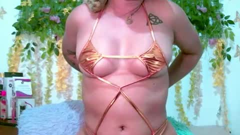 crysrus online show from June 7, 12:37 am