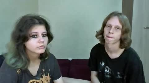 Snapshot of crystal_porn_love chatting on September 19, 7:47 pm Crystal and Marcl online show from September 19, 7:47 pm