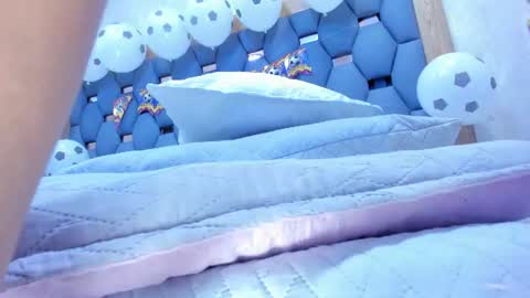 crystal_sm online show from June 27, 12:22 pm